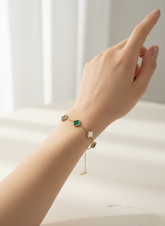 LZ-105 Multi-Stone Clover Bracelet