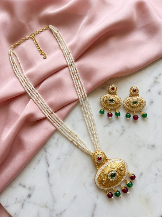 LZ-05 Pearl Necklace Set with Traditional Pendant & Earrings