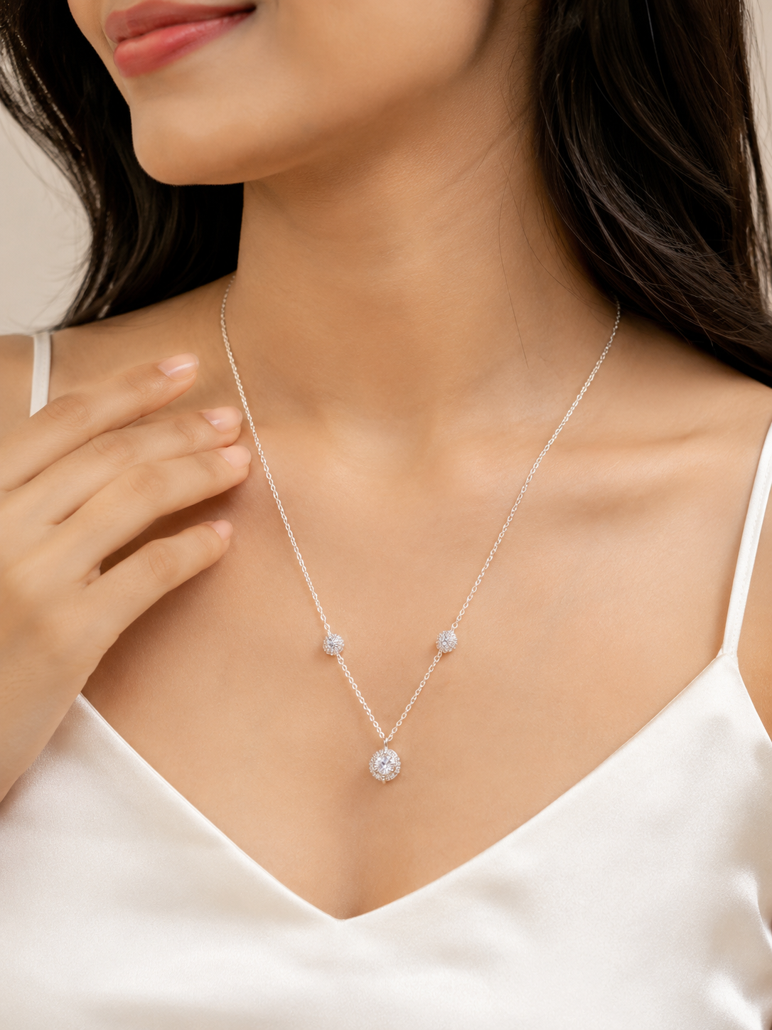 LZ-185 Lunara Silver-Tone Crystal Pendant Chain
