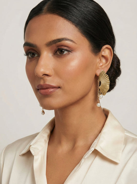 LZ-88 Anti-Tarnish Fan Pearl Drop Earrings