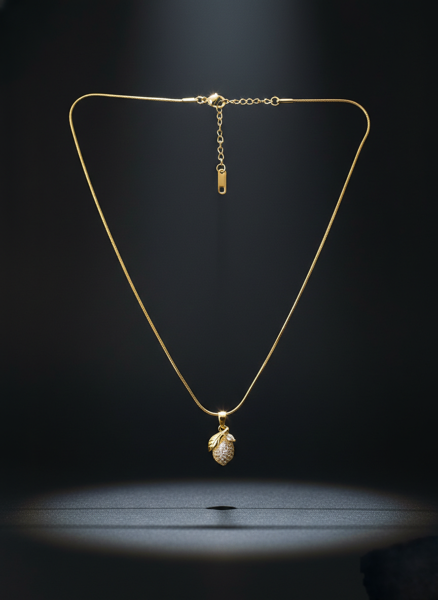 LZ-95 Delicate Anti-Tarnish Crystal Leaf Pendant Necklace