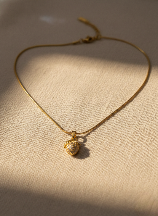 LZ-95 Delicate Anti-Tarnish Crystal Leaf Pendant Necklace