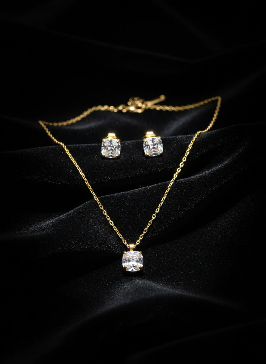 LZ-100 Elara Anti-Tarnish Solitaire Necklace & Stud Set
