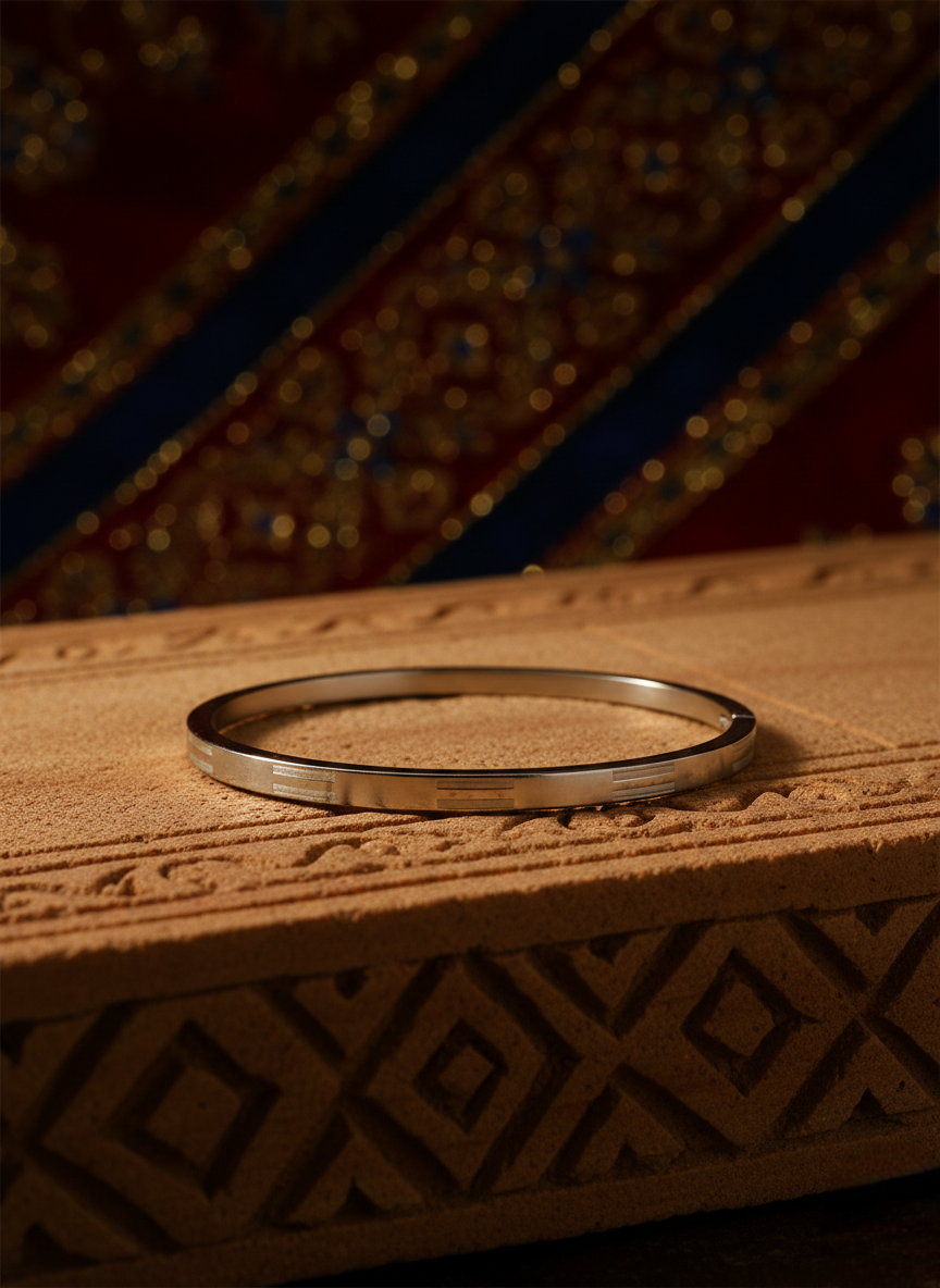 LZ-118 Linear Inlay Silver Bangle