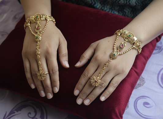 LZ-123 Traditional Bridal Stone Studded Hathphool