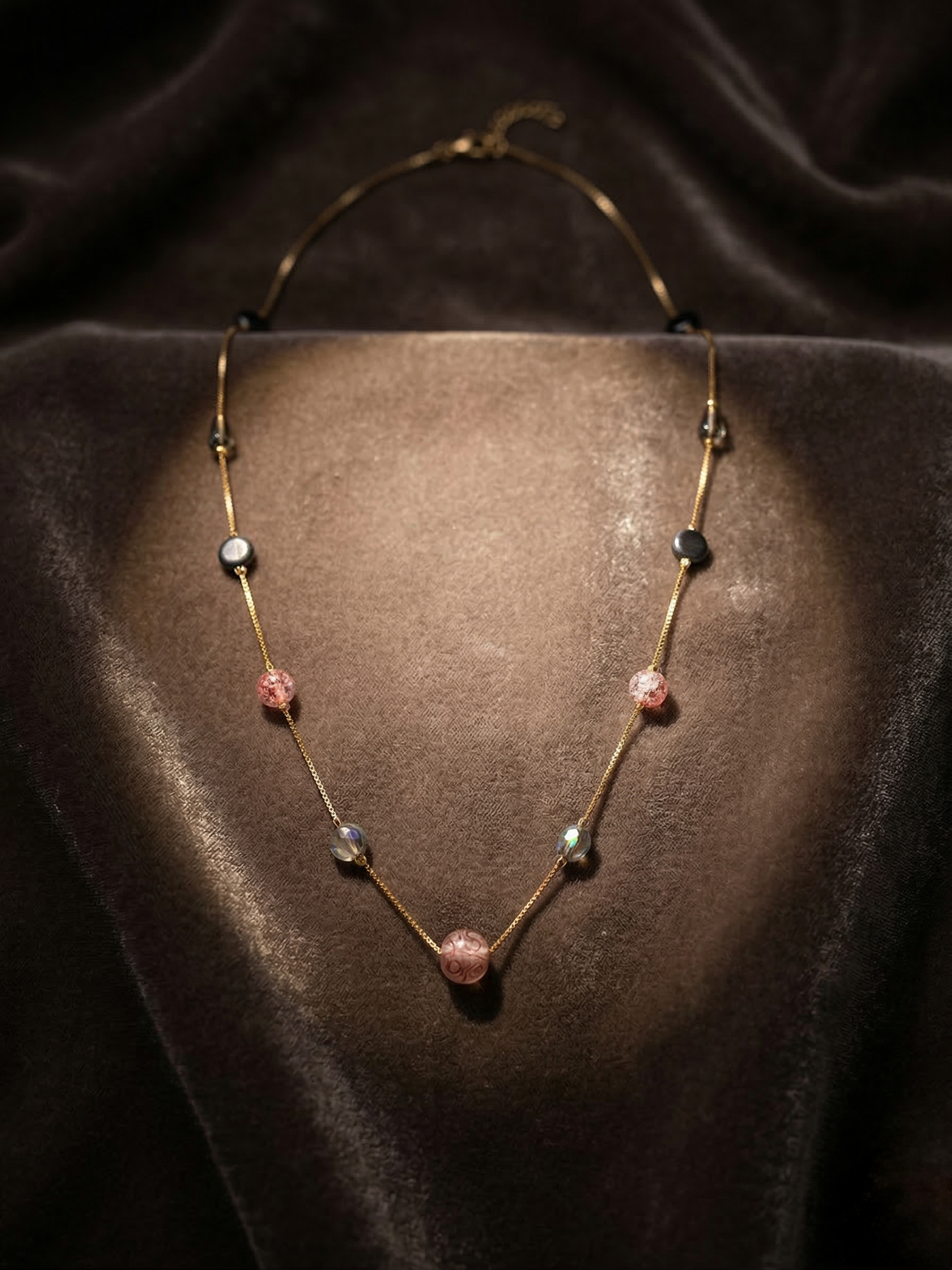 LZ-137  Elegant Crystal Beaded Necklace & Earrings Set