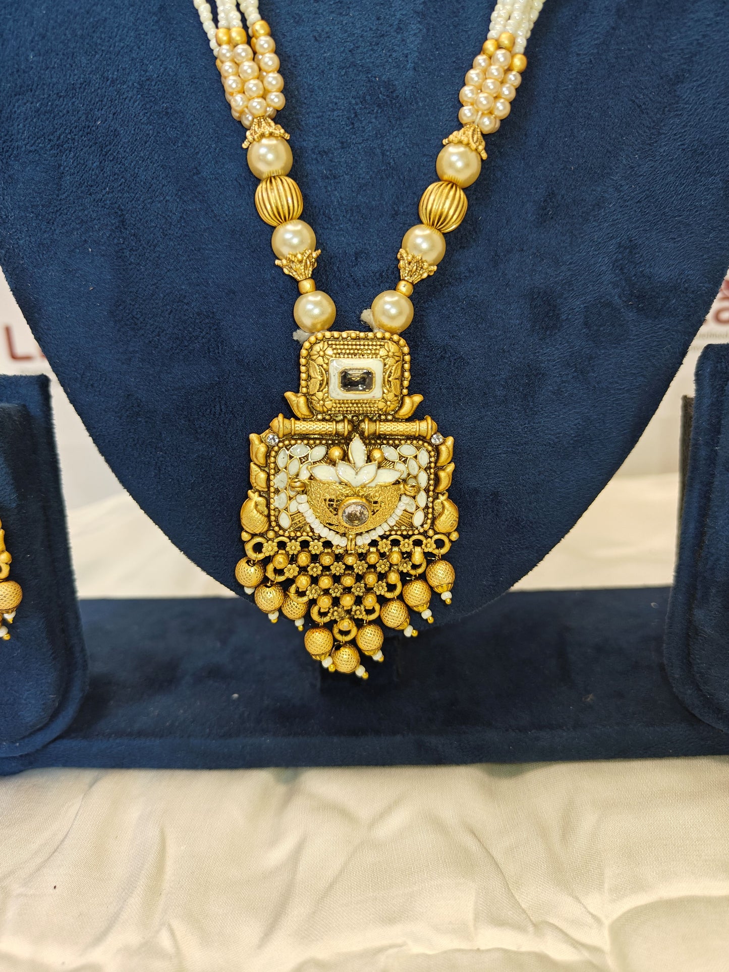 LZ-10 Antique Copper Necklace Set with Pearls