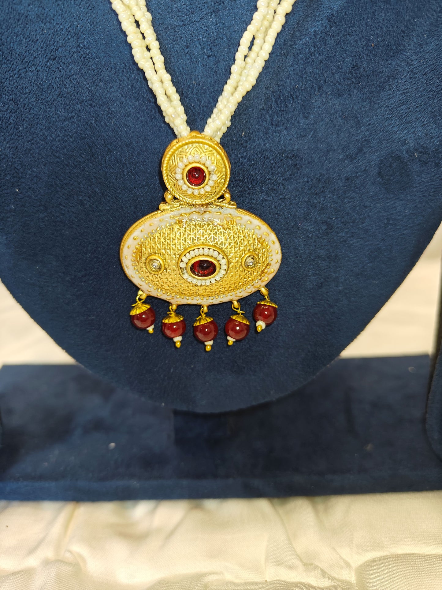 LZ-07 Pearl Necklace Set with Earrings
