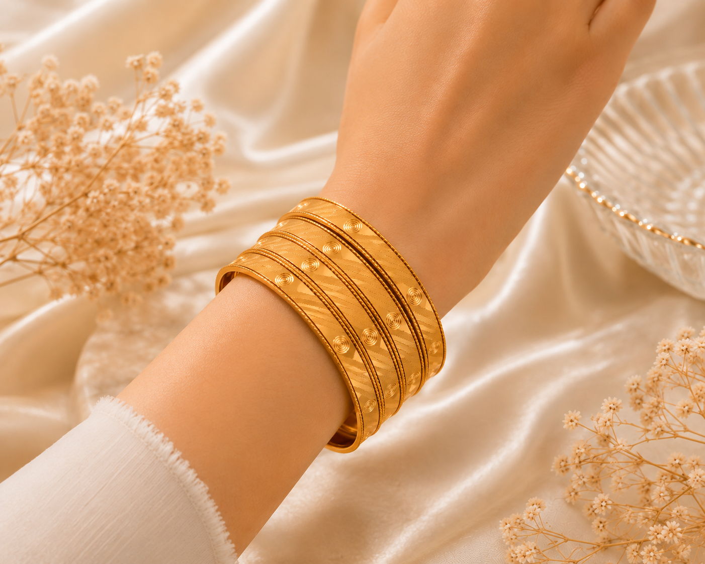 LZ-195 Aurelia Spiral Classic Bangles – Set of 4