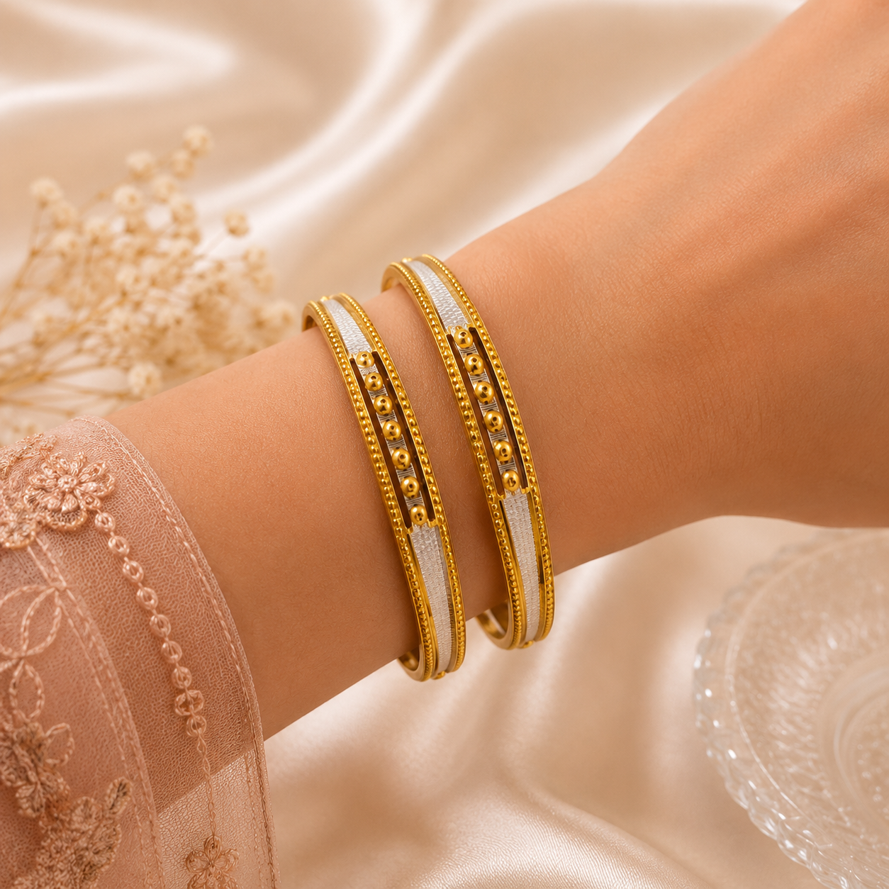 LZ-200 Aarika Dual-Tone Beaded Bangles – Set of 2