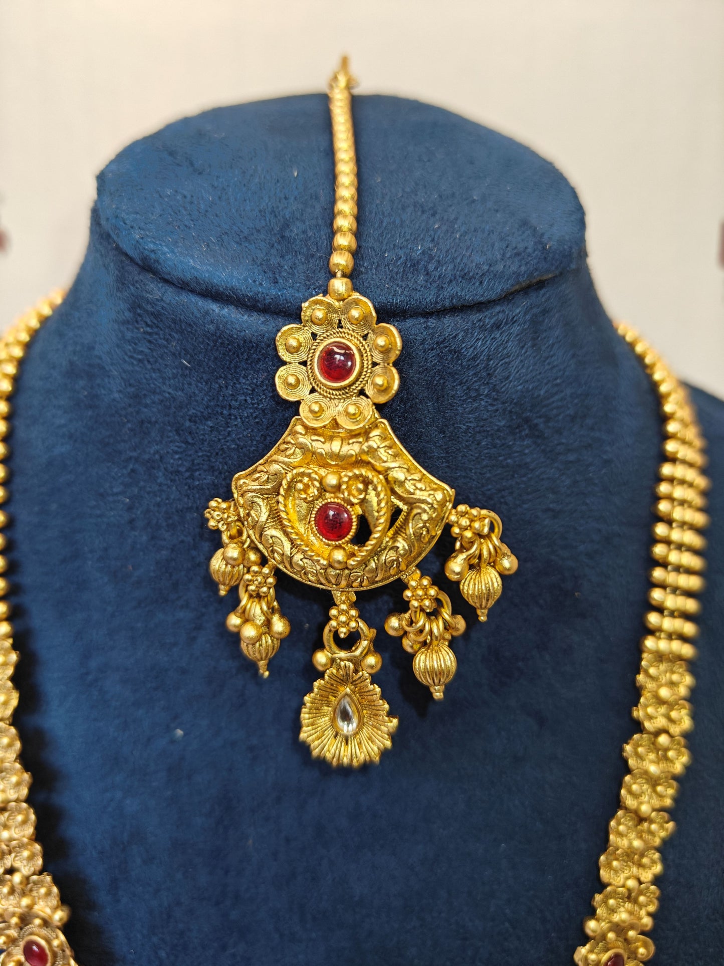 LZ-69 Royal Antique Finish Statement Necklace Set