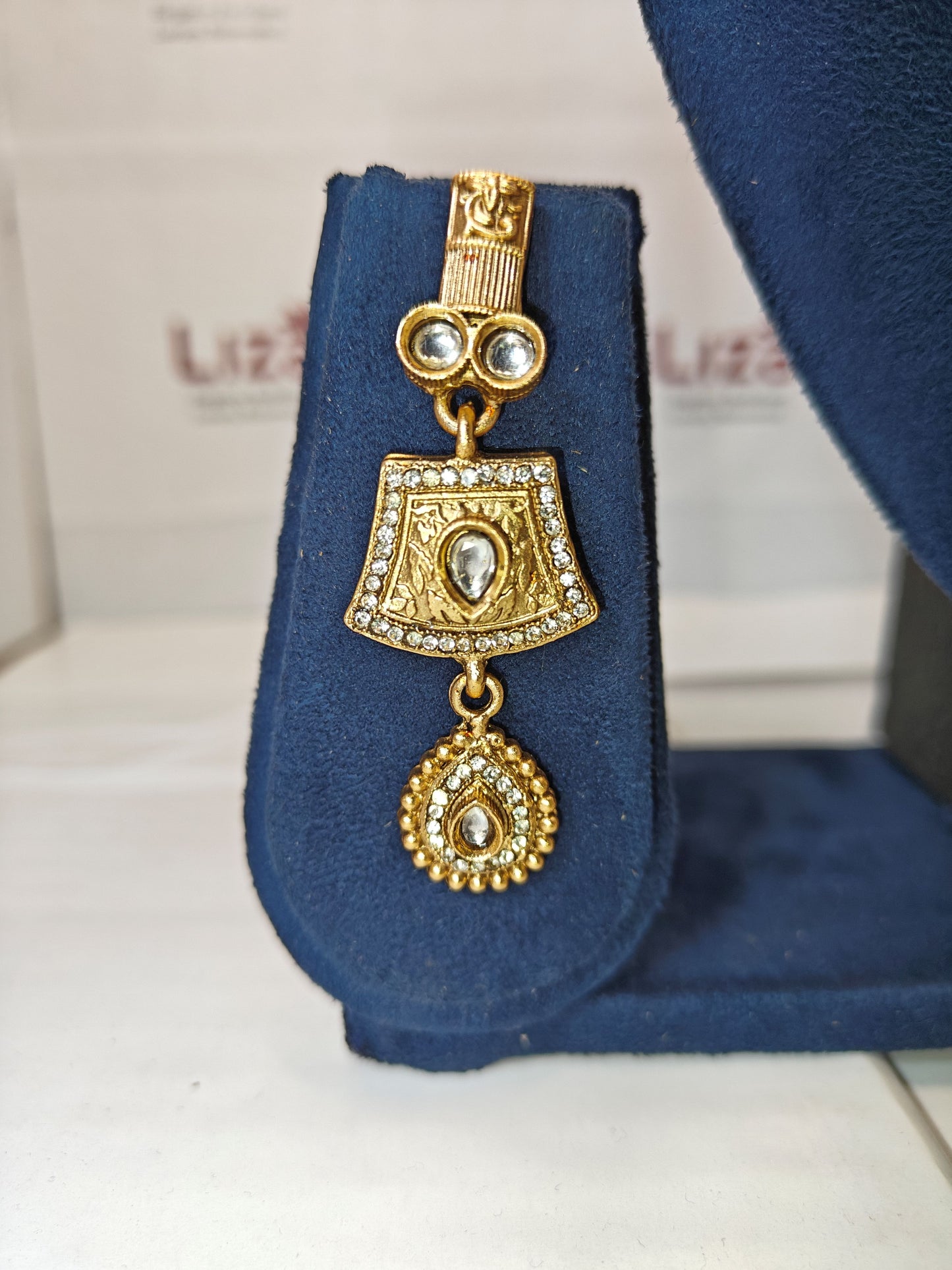 LZ-61 Antique Matte Choker Necklace Set with White Kundan Stones & Gold Bead Drops