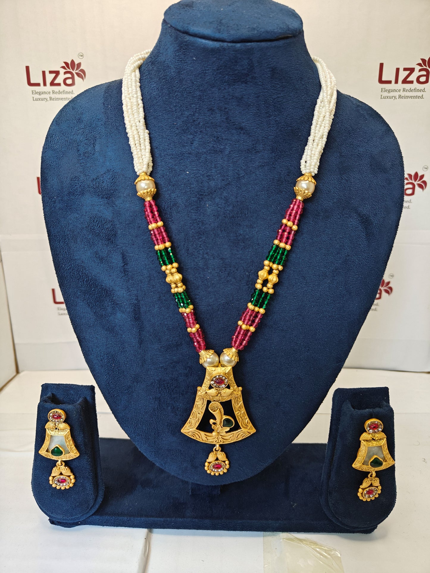 LZ-65 Traditional Gold Plated Peacock Pendant Set