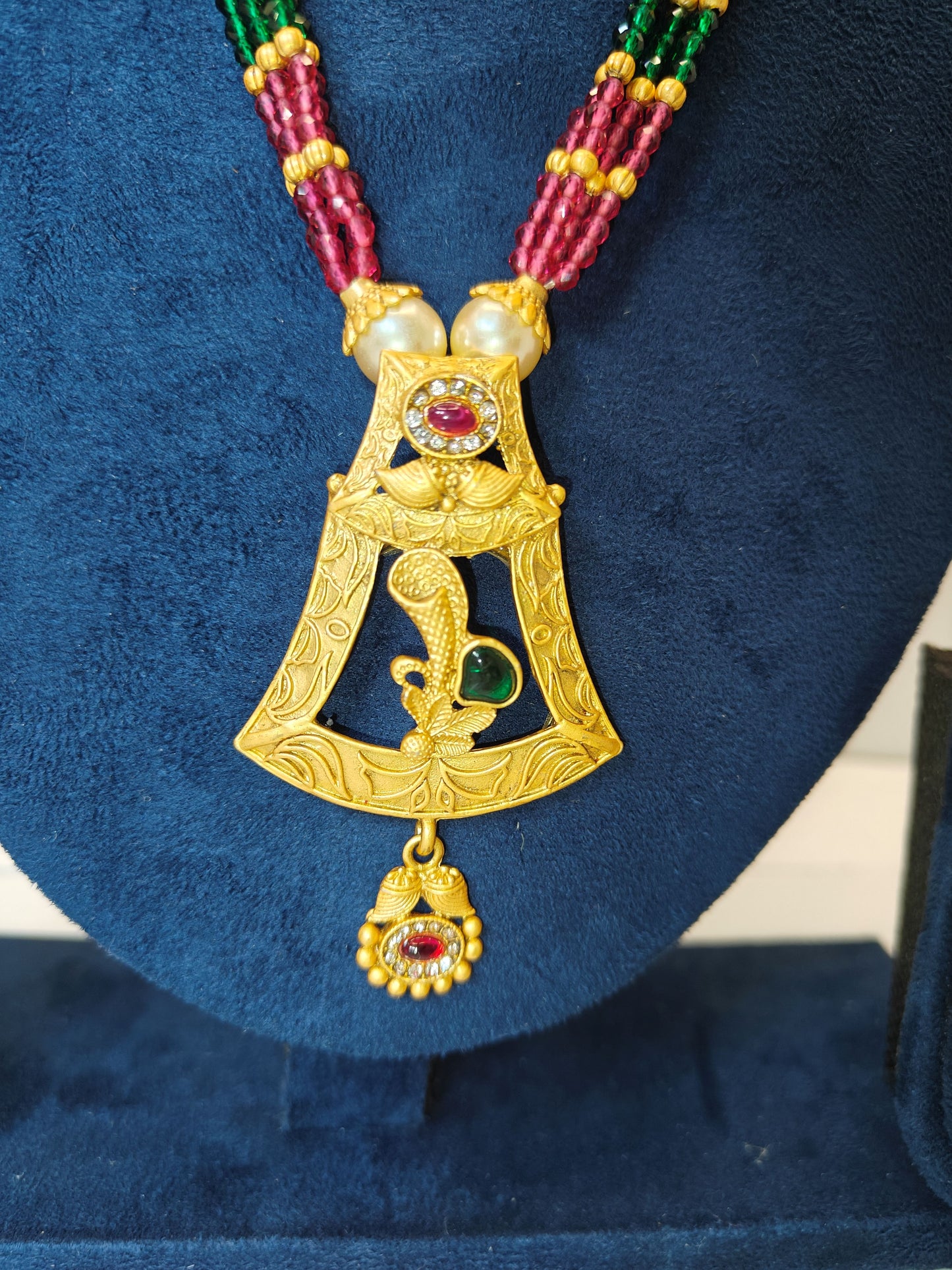 LZ-65 Traditional Gold Plated Peacock Pendant Set