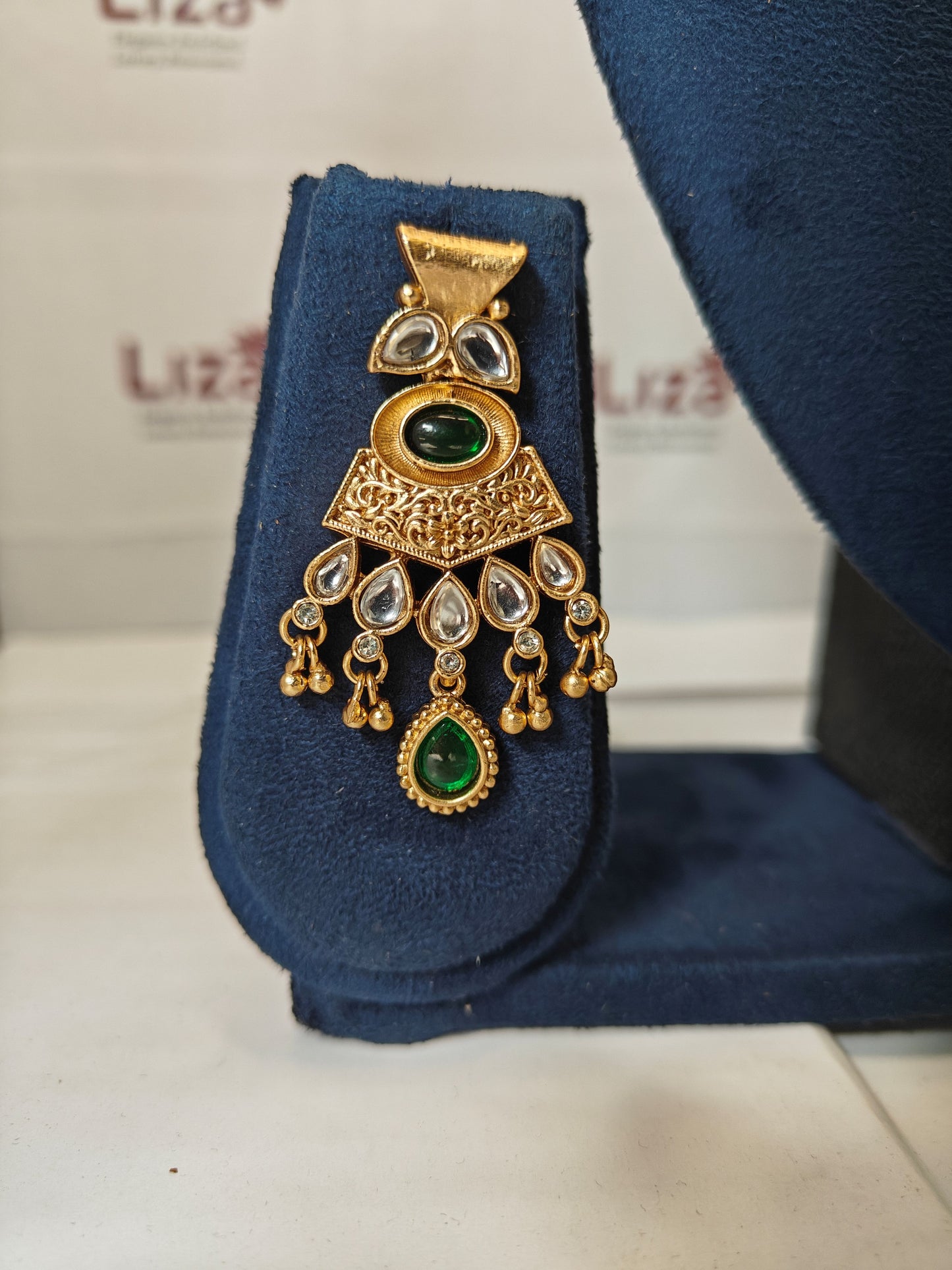 LZ-60 Antique Kundan Choker Set