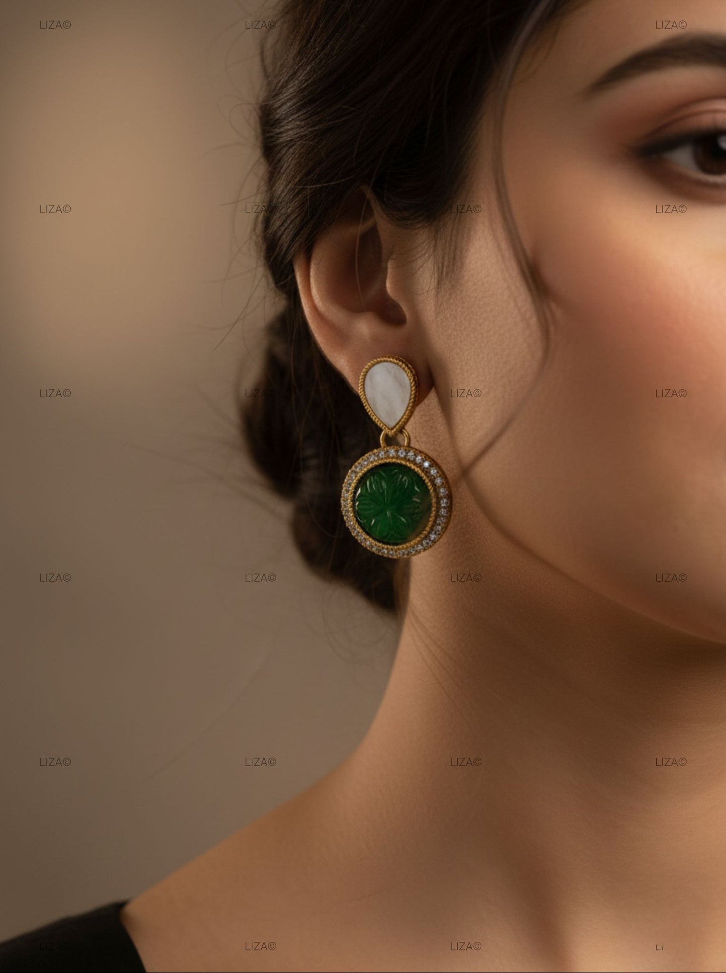 LZ-03 Anti-Tarnish Necklace Set with Mother of Pearl & Green Stone | Stainless Steel Ethnic Jewellery for Women