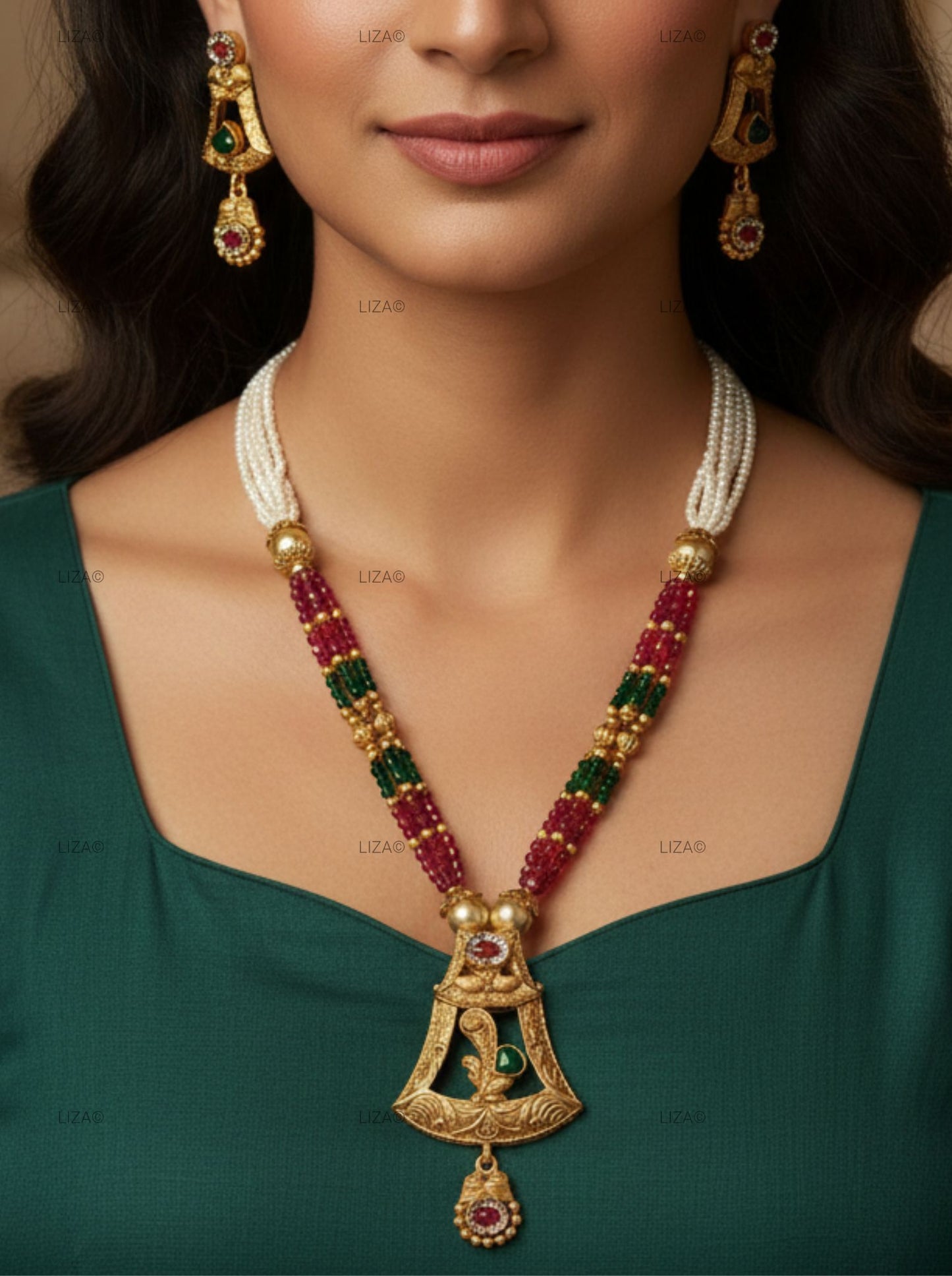 LZ-65 Traditional Gold Plated Peacock Pendant Set