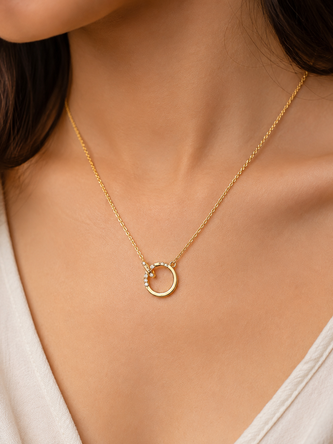 LZ-159 Gold-Tone Minimal Circle Pendant Necklace