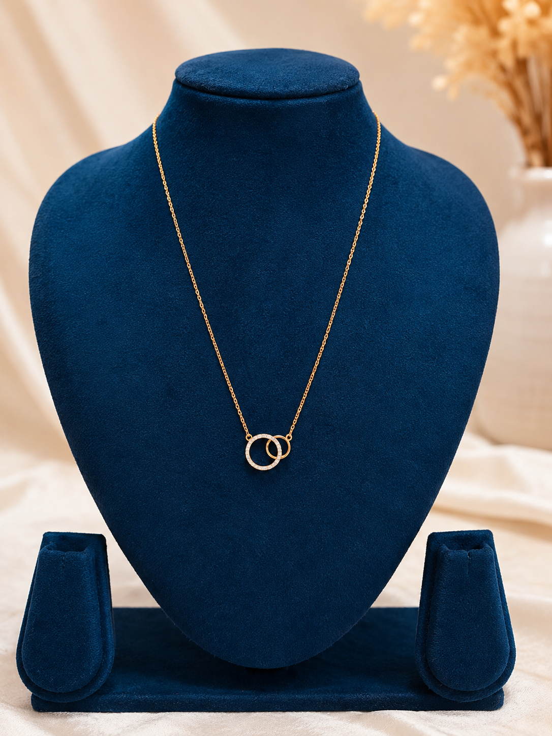 LZ-160 Gold-Plated Interlocking Circle Pendant Necklace for Women | Elegant Minimal Chain Necklace for Party, Casual & Festive Wear