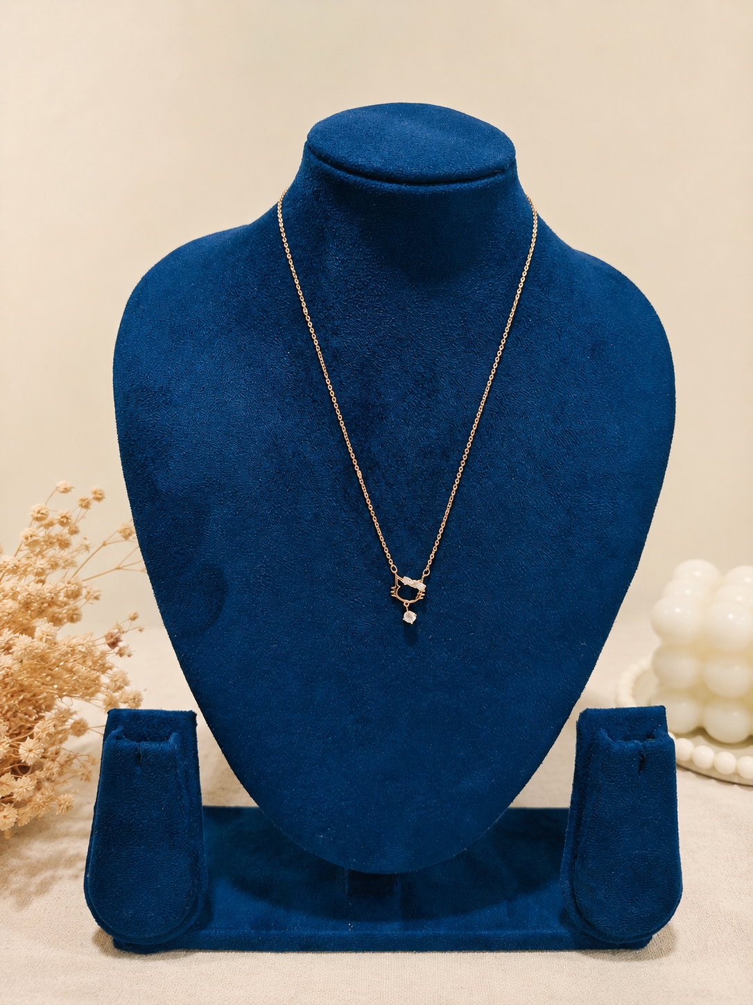 LZ-161 Gold-Plated Stylish Pendant Necklace for Women | Elegant Charm Chain Necklace for Party, Casual, Office & Festive Wear