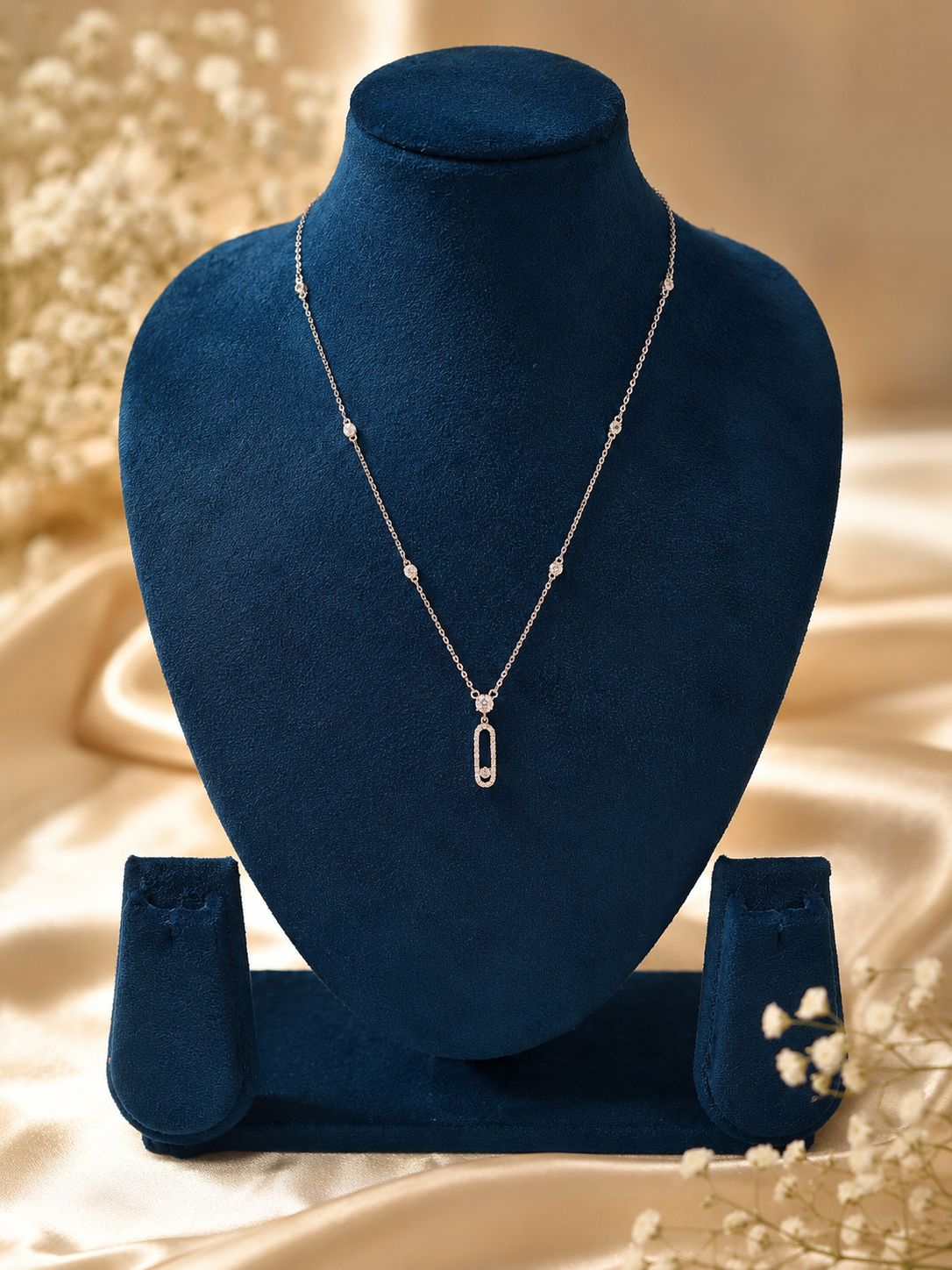 LZ-167 Elegant Link Pendant Necklace
