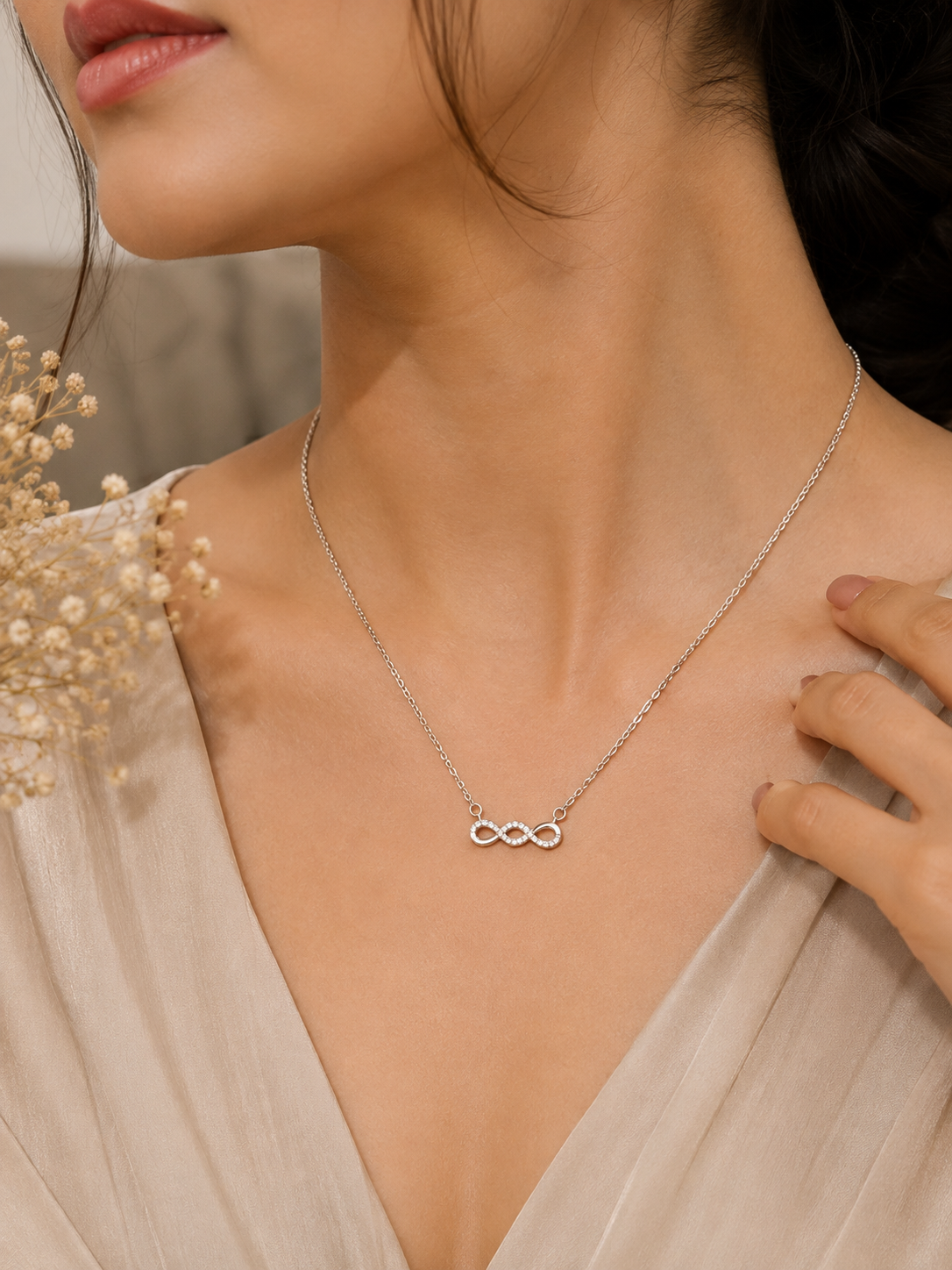 LZ-172 Infinity Symbol Pendant Necklace for Women | Elegant Forever Love Necklace