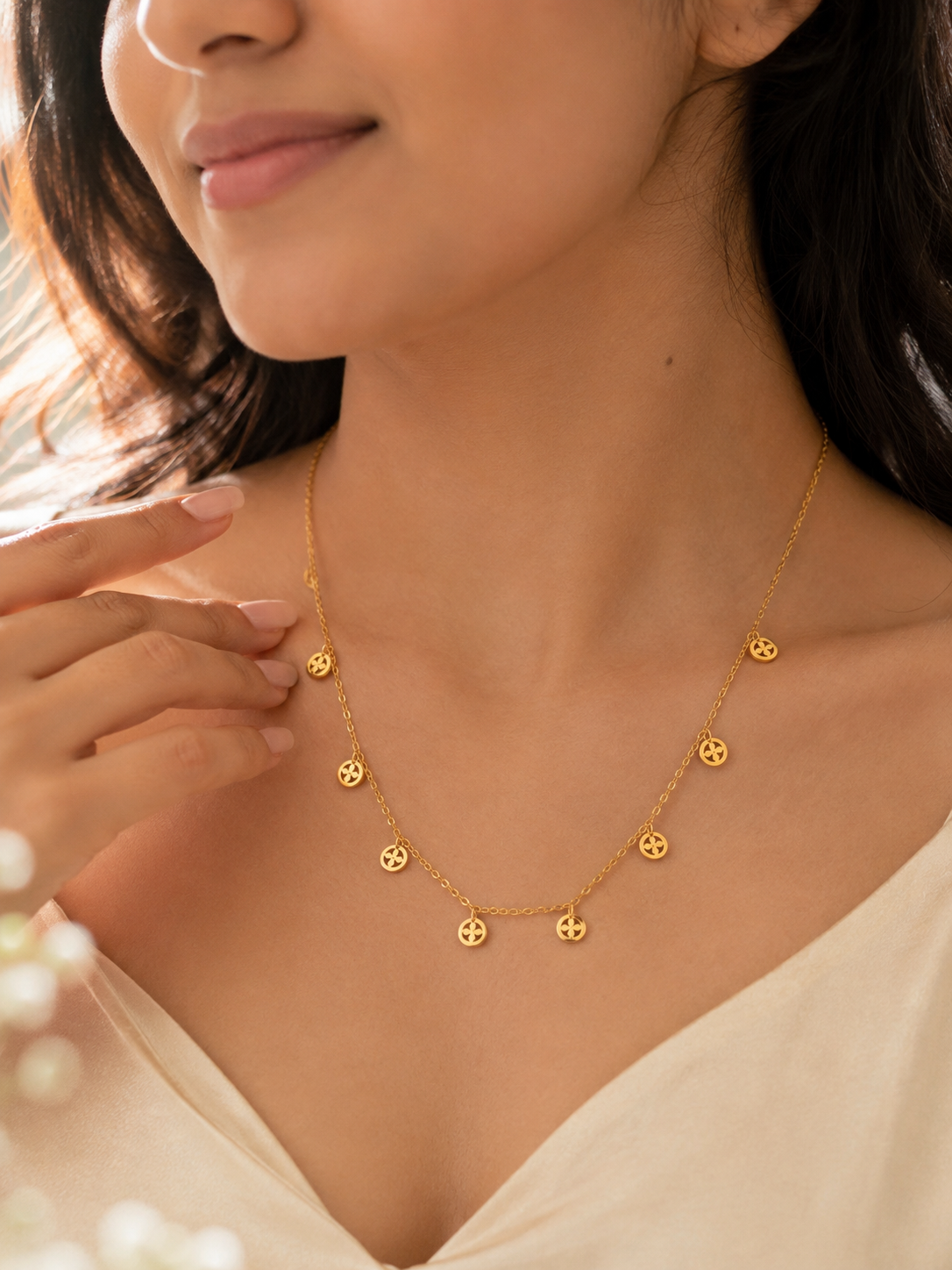 LZ-173 Aurelia Mini Disc Charm Necklace