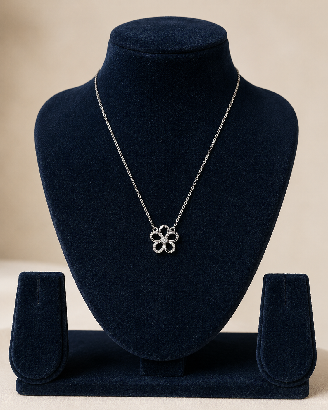 LZ-179 Selene Silver Bloom Pendant Necklace